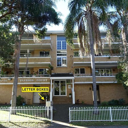 Sunny 2 Bed Restaurants Beach At Door Pets O.K Sidney Exterior foto